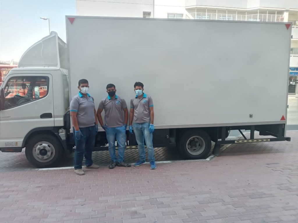 professional movers and storage in dubai