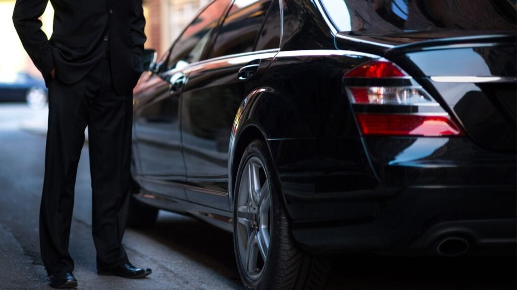 The Ultimate Guide to Chauffeur Service in London